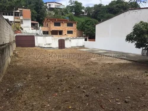 Terreno En Venta Urb Sta Sofia 23-27101