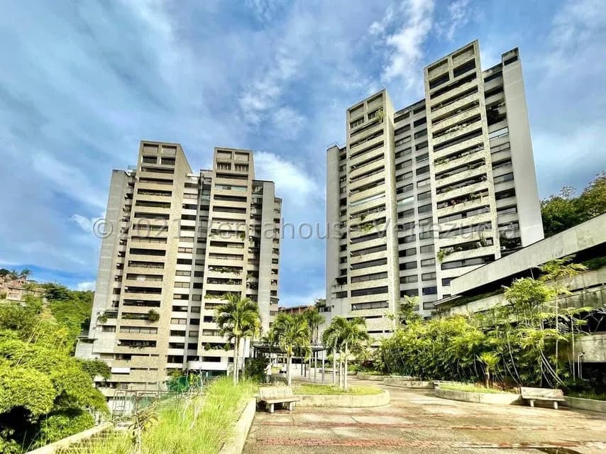 Apartamento (Planta Baja) en Venta en Alto Hatillo, Distrito Metropolitano