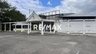 ALQUILER LOCAL COMERCIAL EN NAGUANAGUA