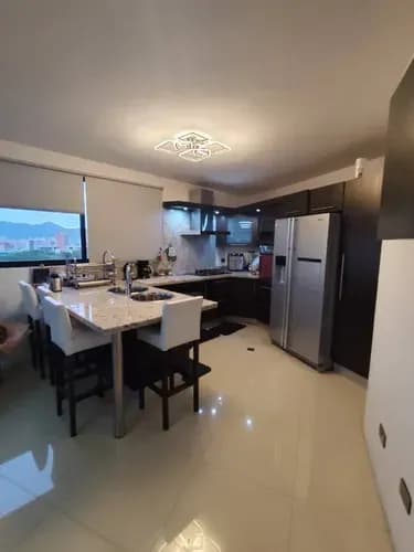 Yia Bello Apartamento Duplex En Valles De Camoruco,, Clientes
