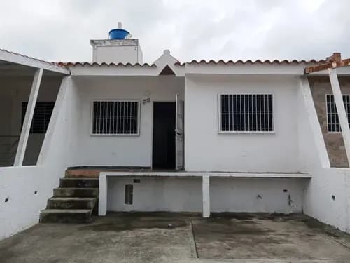 Casa En Venta En Lomas De La Hacienda (elma)