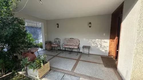 Casa En Urb. Guaparo A Remodelar
