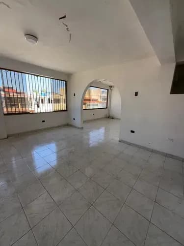 Casa De 5 Hab Y 3 Baños