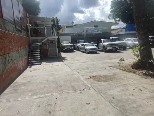 Se Alquila Local Para Concesionario 700m2 Santa Monica