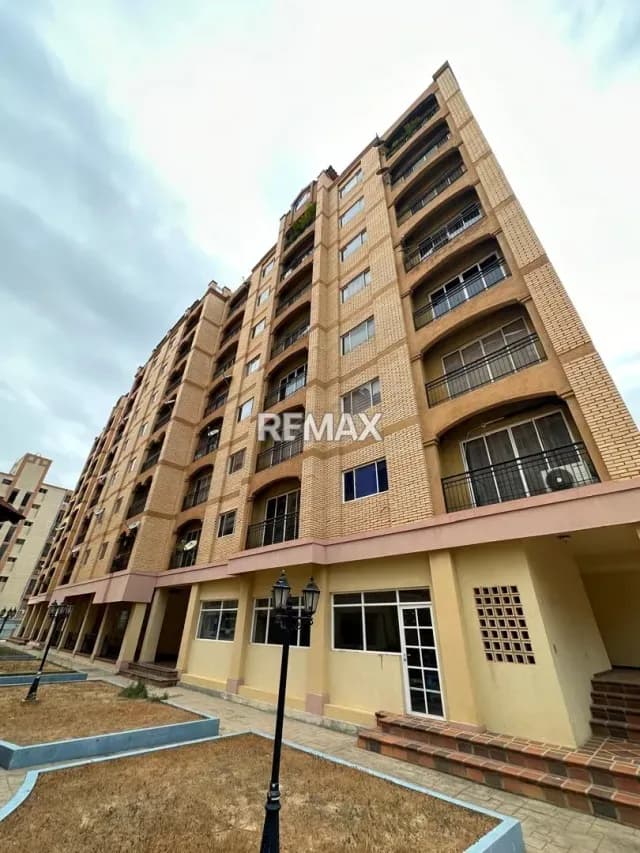 Apartamento en Venta Res. Mata de coco Sector La Paragua