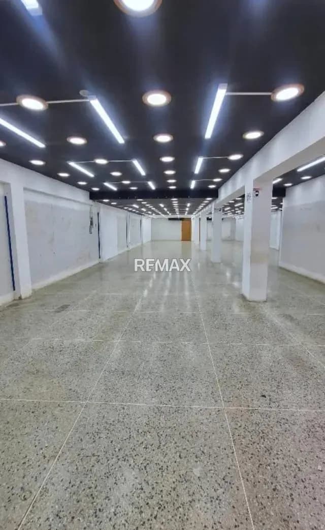Se Vende Local Comercial, calle Bermúdez Maturin