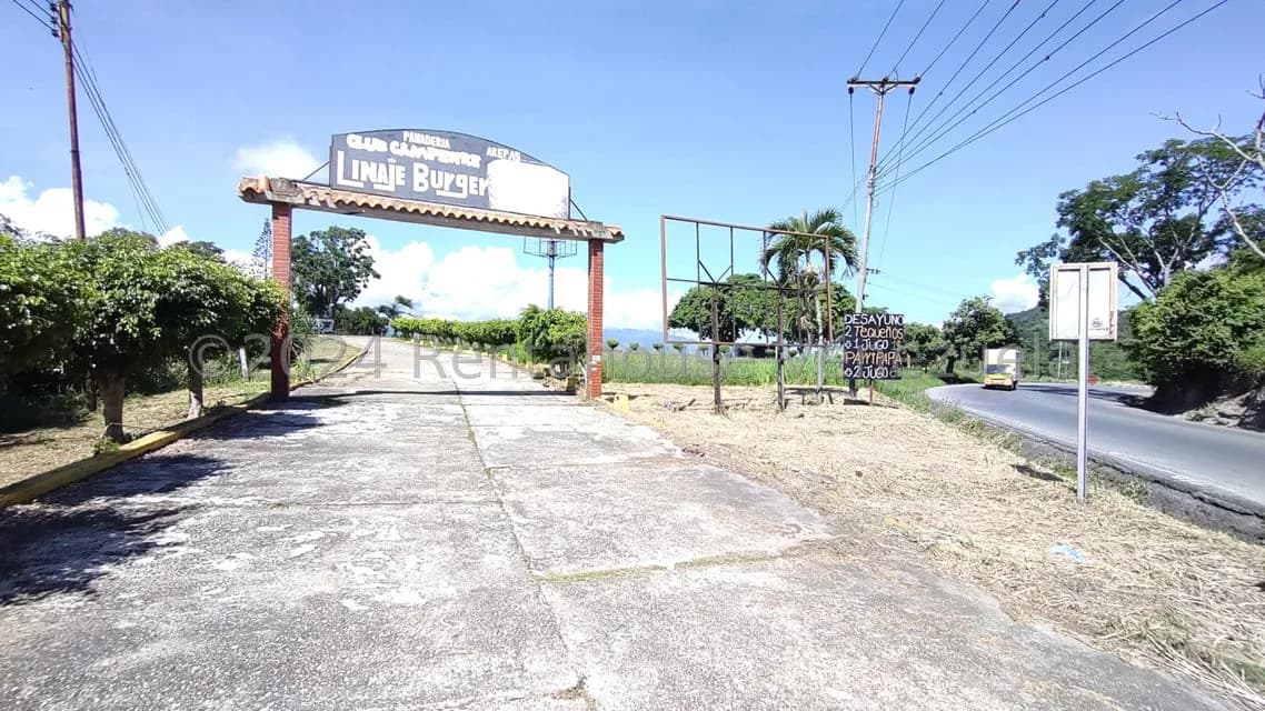 Comercial (Club Campestre) en Venta en Municipio Guaicaipuro, Miranda