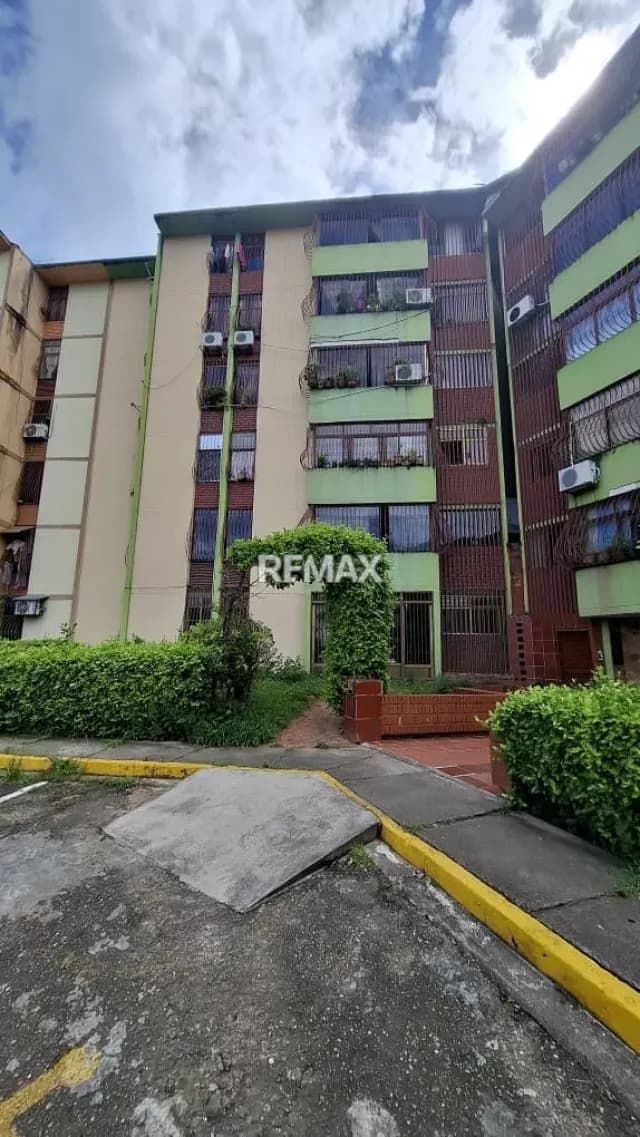 APARTAMENTO EN ALQUILER EN RESIDENCIAS MONTERREY