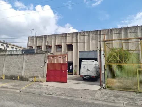 Galpon Industrial En Venta Ubicado En La Zona Industrial De Guarenas , Sergio Solarino 26-13964