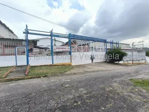 Galpon De 7.230 Mts. En Venta En La Zona Ind. Soco, La Victoria, A Pocos Minutos Del Peaje, More 26-11627e,