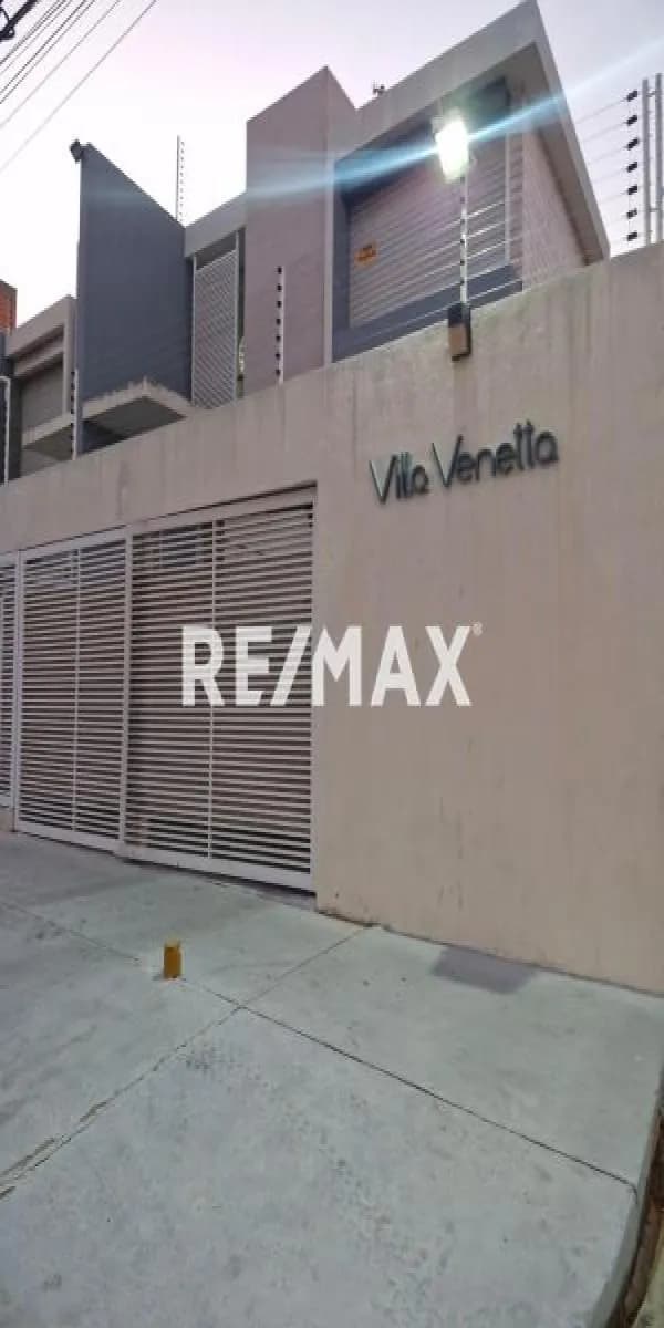 VENTA TH EN VILLA VENETTA