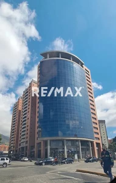 Oficina en venta en Los Dos Caminos