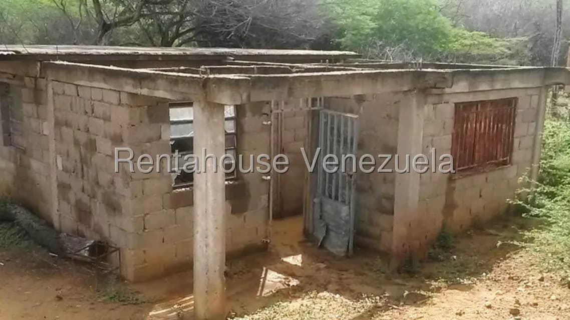 Terreno (Residencial) en Venta en Intercomunal Coro La Vela, Falcon