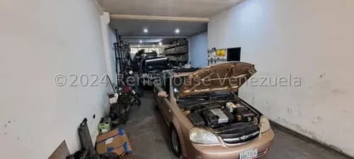 (cliente Directo) Venta 24-21601 Gran Edificio De 4 Pisos En Venta, Con 768 Metros De Construcción Ideal Para Uso Comercial, Depósito O Vivienda Multifamiliar, Ubicado En Prado De Maria.