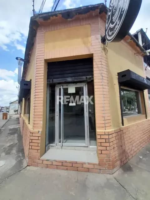 En Alquiler Local Comercial tipo Cafetín amoblado ubicado en Guanare, Carrera 4 con esquina calle 21, Edif. Inversiones El Sol, Guanare, Portuguesa, Venezuela