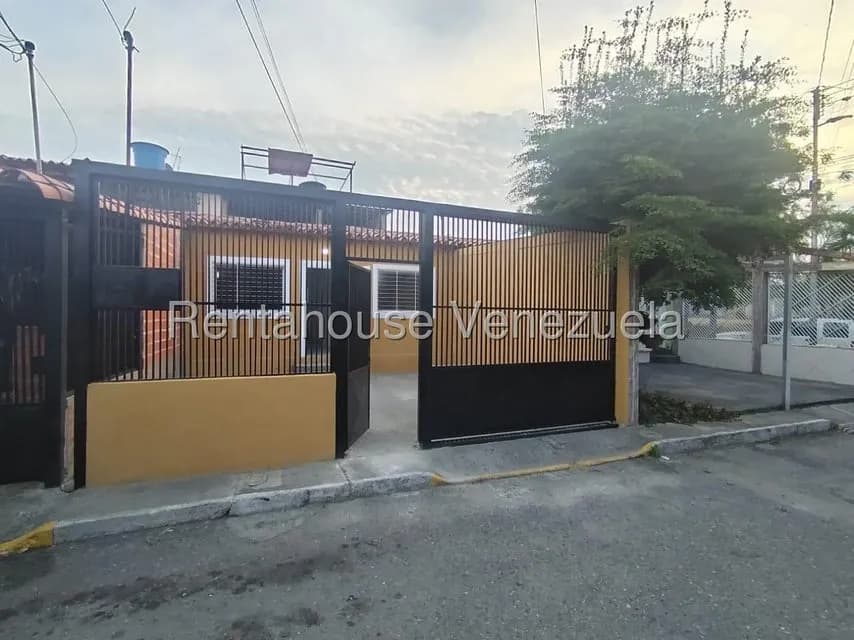 Casa (1 Nivel) en Alquiler en La Piedad Norte, Lara