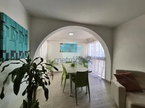 Alquilo Centrico Apartamento En Los Chorros/ Con Muebles/ Tranquilo