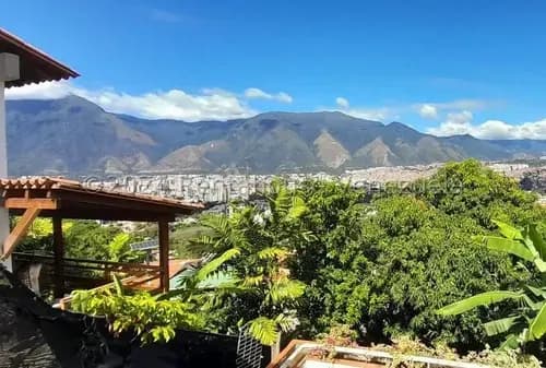 Casa En Venta En Macaracuay Calle Cerrada 5 Niveles Angela Tochon