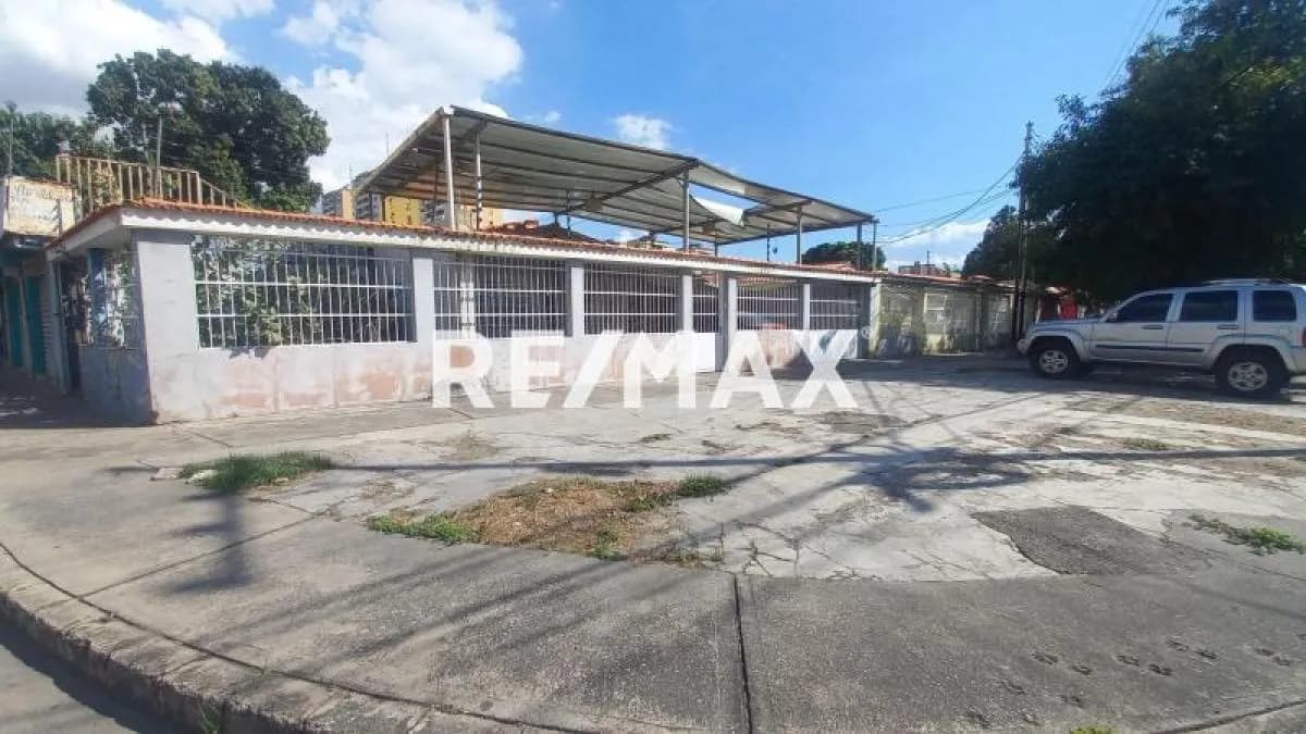 casa en venta urb. El centro