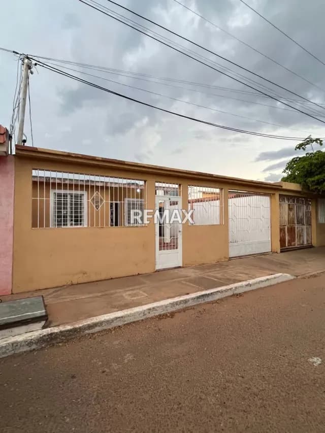 CASA EN VENTA EN LA URBANIZACION EL SOLER, LOTE 11, SAN FRANCISCO ESTADO ZULIA.