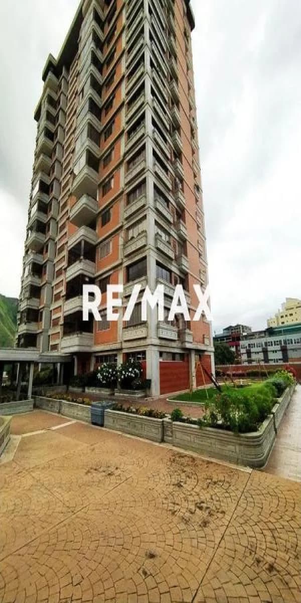 APARTAMENTO EN VENTA RES. COTOPERIZ, LAS DELICIAS