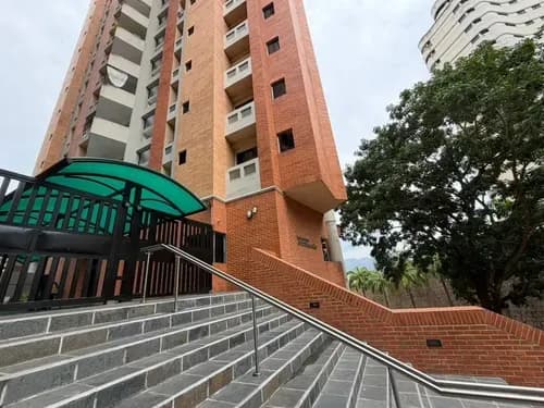 Confortable Apartamento En El Bosque Res. Monticello Valencia Ml-lxg