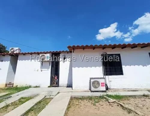 Casa En Conjunto Privado - Seguridad Y Confort En Guacara - Carabobo (inm 26-16552) Ubicada En Un Exclusivo Urbanismo De Solo 40 Viviendas.. Cliente Directo