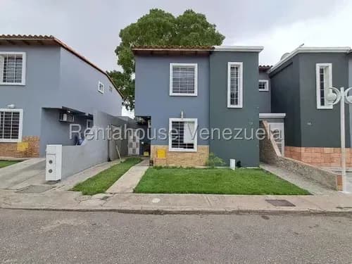 Valeria Chong Casa Venta Cabudare Lara Los Rastrojos Residencial Economico Código Inmobiliaria Rent-a-house 26-18631