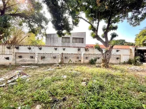 Terreno En Venta En La Floresta, Distrito Metropolitano Ft 25-21538