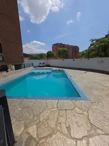 Alquiler Apartamento Urb. Tazajal Resd Araguaney (yb)