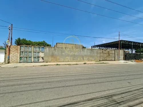 La-355 Zona Este Local Comercial Calle 64