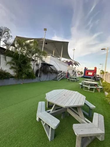 Simón Hernández Vende Restaurante En Este De Barquisimeto