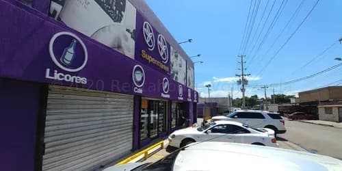 Local De Supermercado En Venta, Sector Monte Claro. He