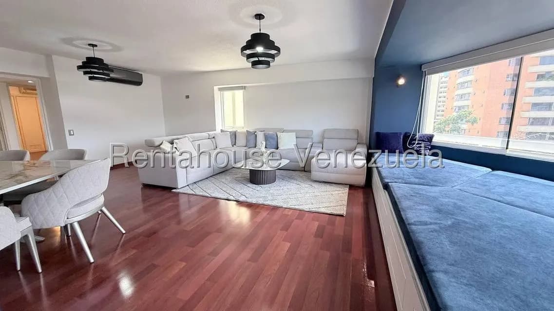 Apartamento (1 Nivel) en Venta en Los Dos Caminos, Distrito Metropolitano