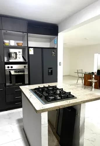 Vendo Casa En Monte Bello ( No Barrio) Calle Cerrada