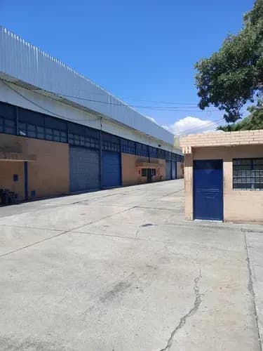 Galpones En Alquiler, Conjunto Industrial Las Mercedes, San Diego, Vigilancia Y Tanque De Agua, Sn
