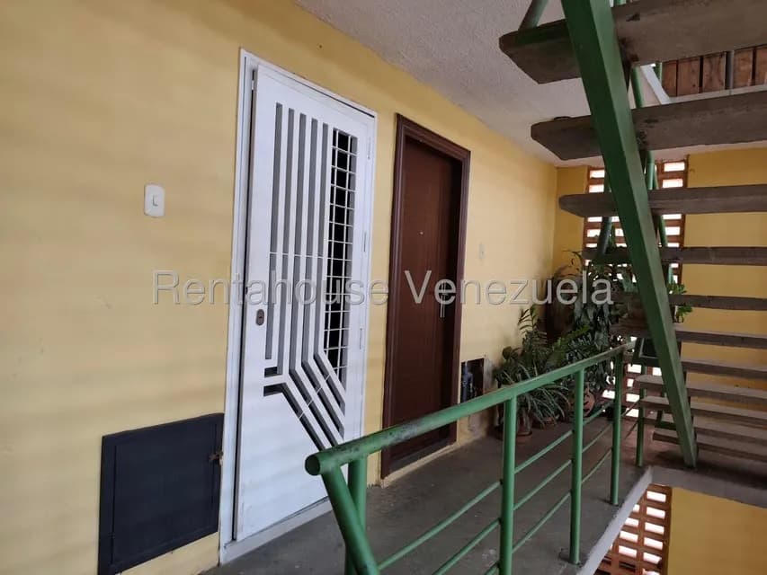 Apartamento (1 Nivel) en Alquiler en El Tulipan, Carabobo