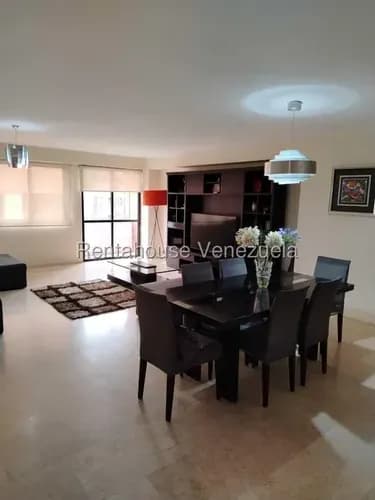 Apartamento En Alquiler En Los Samanes 26-19380 As