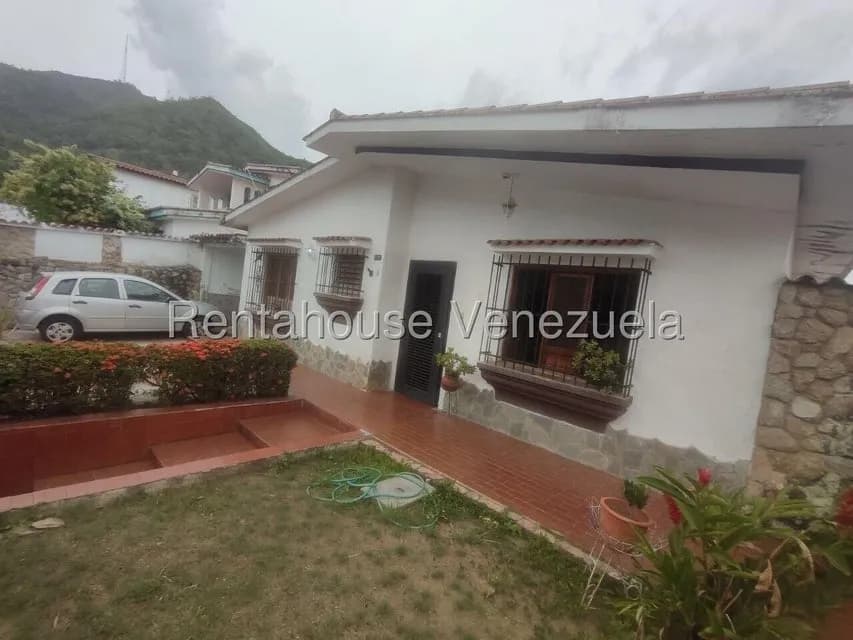 Casa en venta - $130k