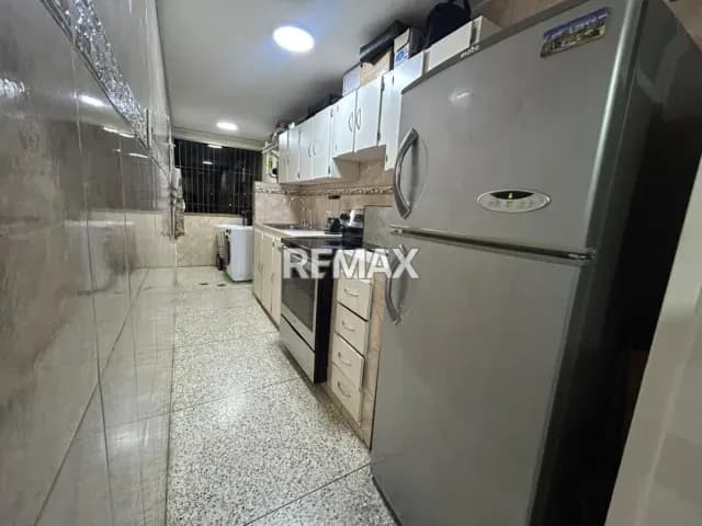 Venta Apartamento en Santa Monica, cerca de los proceres