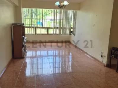 Alquiler de Apartamento en Residencias Nazareth , San Antonio de los Altos
