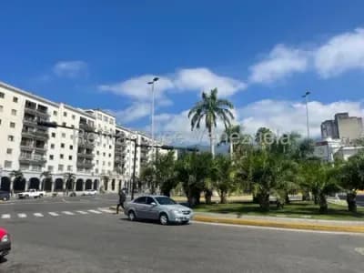 Local Comercial en alquiler en distrito-capital - $1k