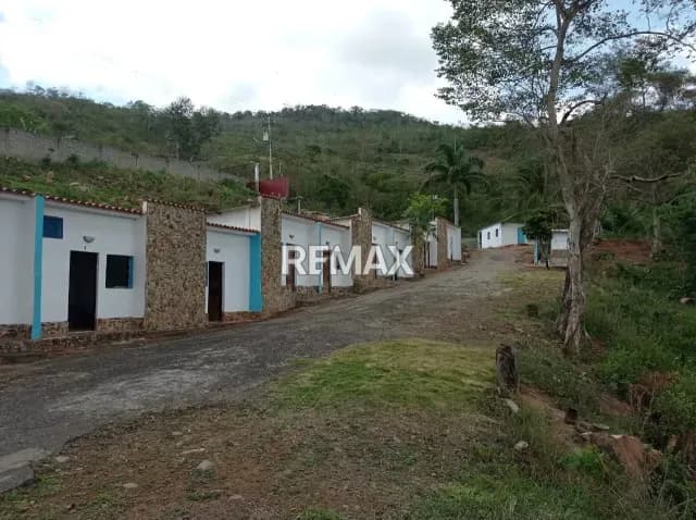 ¡OPORTUNIDAD DE INVERSIÓN TURÍSTICA EN MOTATÁN!