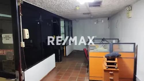 Alquiler Galpón Bella Vista - Excelente Precio Rg