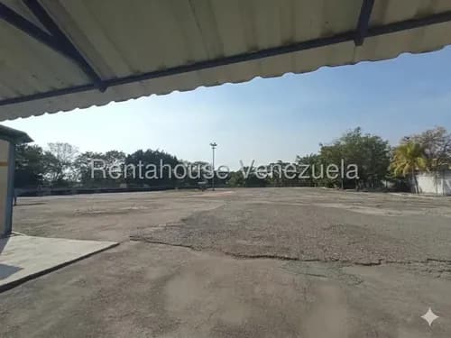 En Alquiler Galpón Estratégico En Parque Industrial Castillito - San Diego (#26-13863) Este Espacio Está Diseñado Para Empresas Que Buscan Seguridad, Operatividad 24/7. Cliente Directo