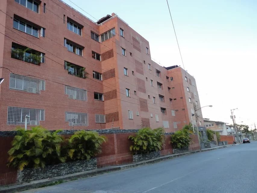 Apartamento (Multiples Niveles) en Venta en Miranda, Distrito Metropolitano