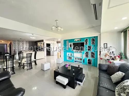 Pent House En Venta Los Chaguaramos - 26-4577 - Hgk