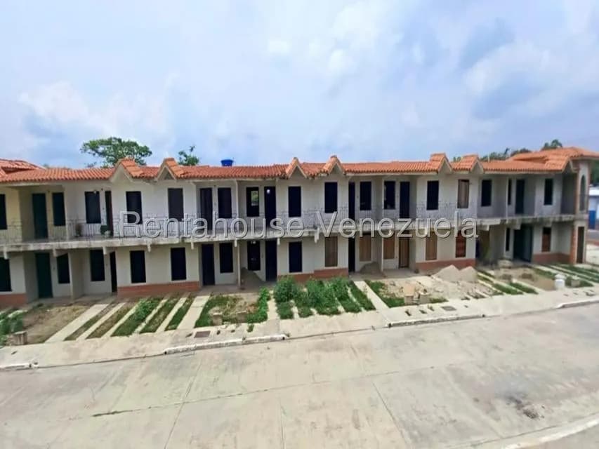 Casa (1 Nivel) en Venta en Flor Amarillo, Carabobo