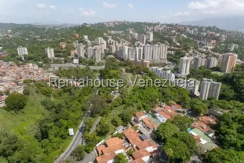 ¡atencion Inversionistas! Amplio Terreno 32.658 M2 Uso Residencial/comercial En Venta Santa Ines I 25-24114