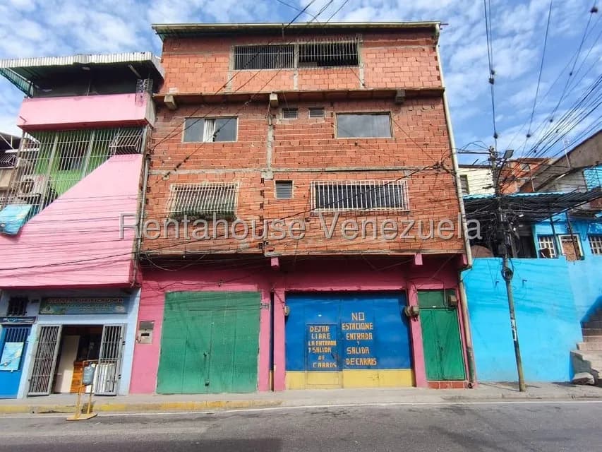 Comercial (Local Comercial) en Venta en Catia, Distrito Metropolitano
